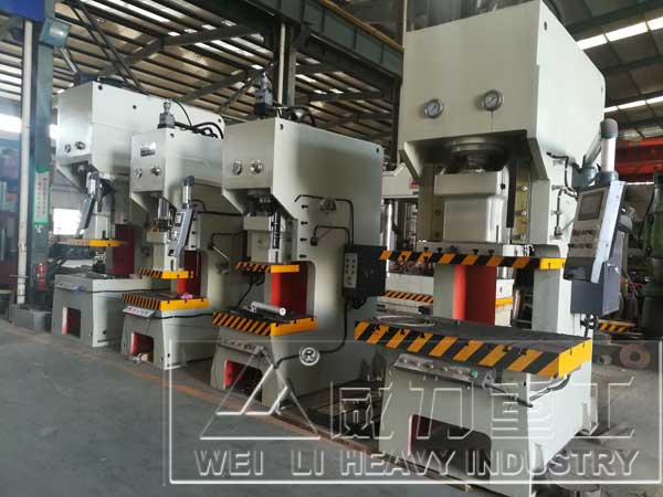 液壓沖床現貨圖片